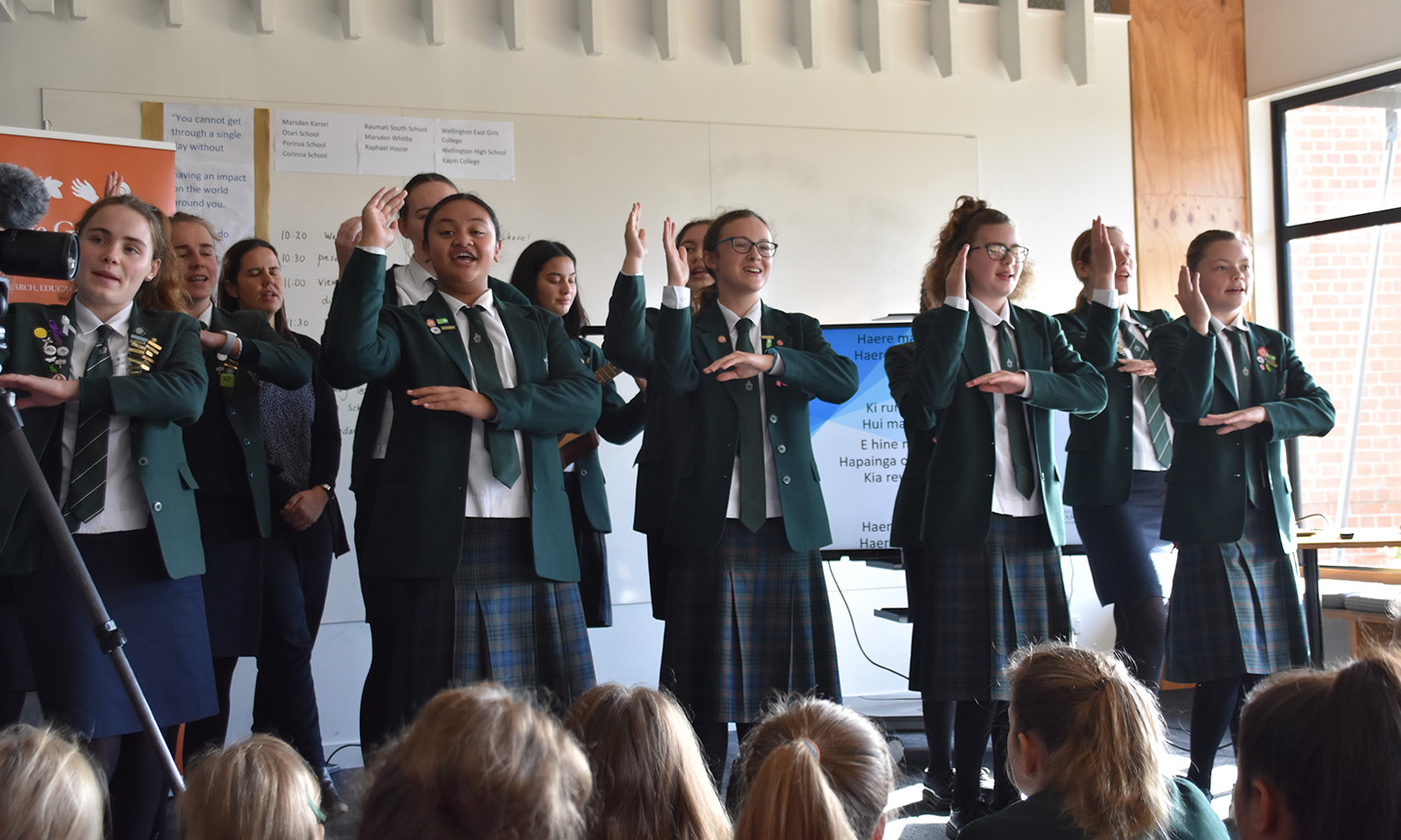 DSC_0036-waiata-4web.jpg