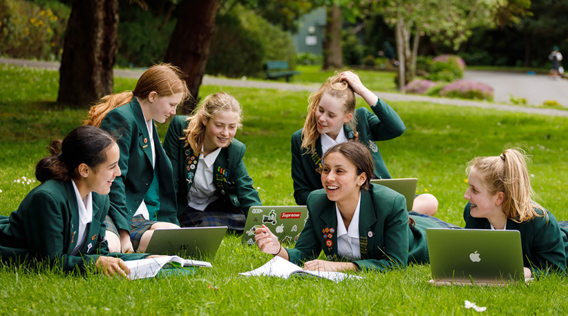 2019 11-13 Y10s outside on grass (84 of 141)-4web2.jpg
