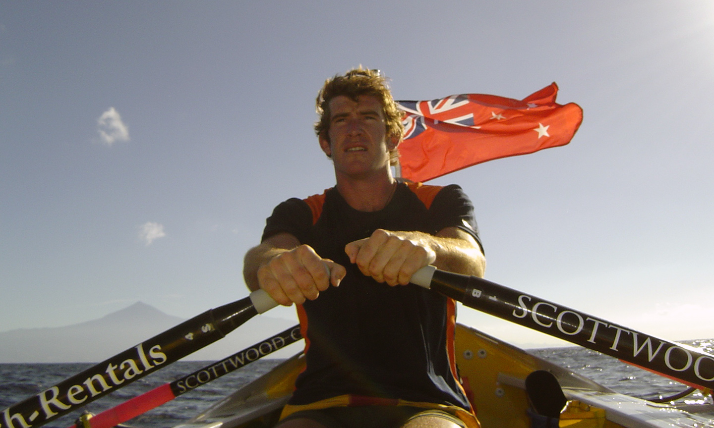 Jamie Fitgerald with NZ maritime flag-4web2.jpg