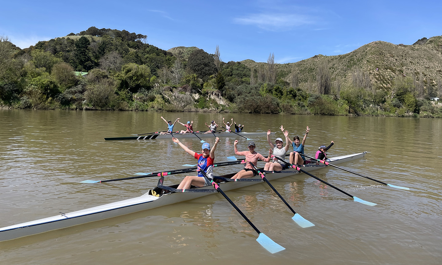 Rowers on the water-4web.jpg (2)