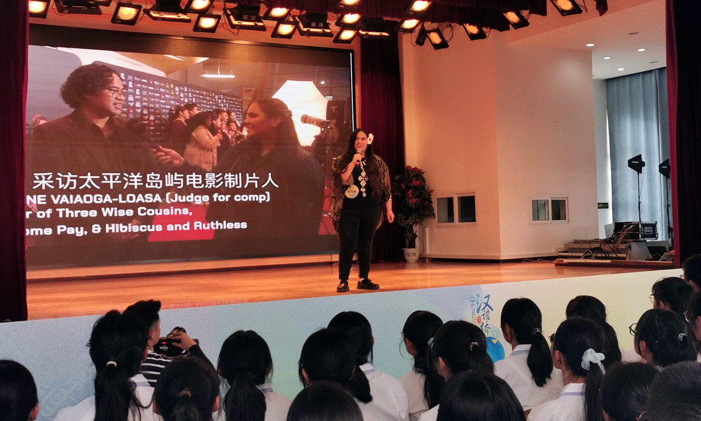 IMG_2511-Telesia on stage-4web.jpg