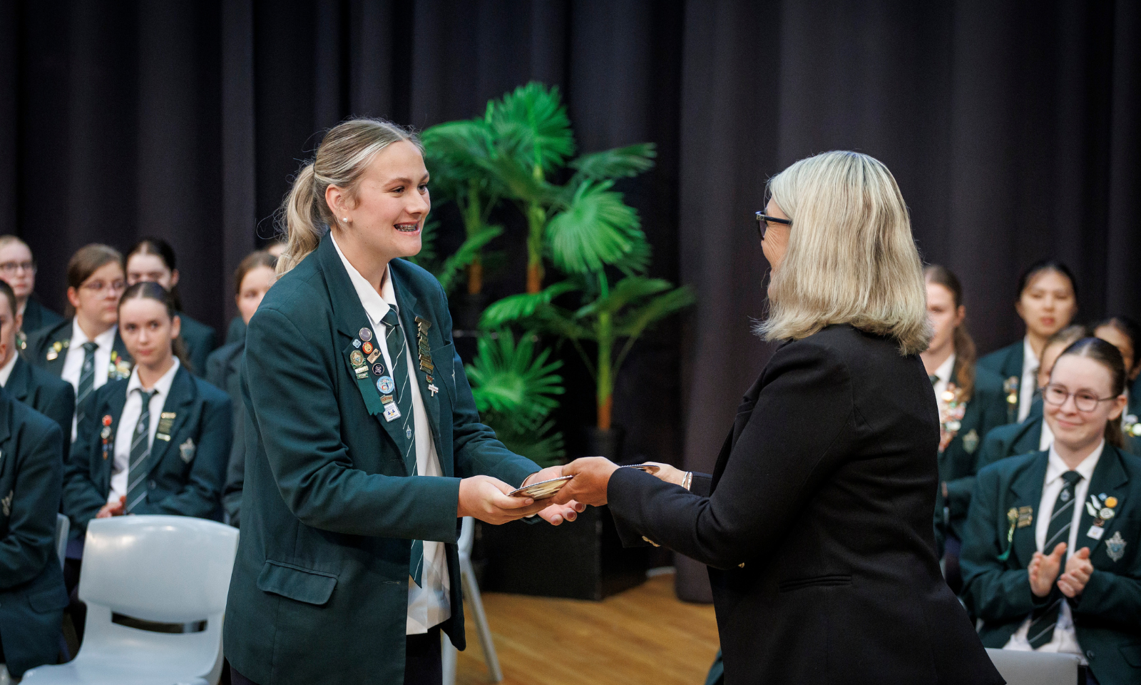 Leadershipservice 8(4Web)