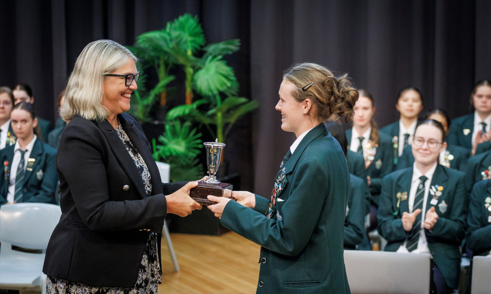 Leadershipservice 7(4Web)