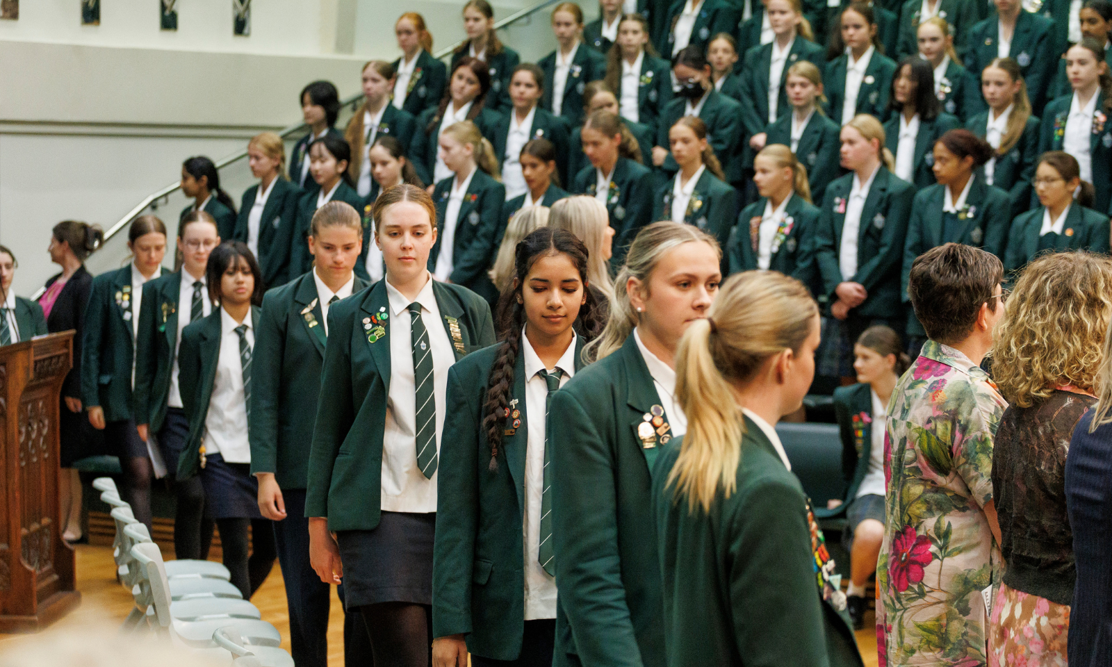 Leadershipservice 5(4Web)